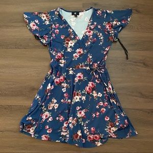 Women’s XL floral print dress gorgeous